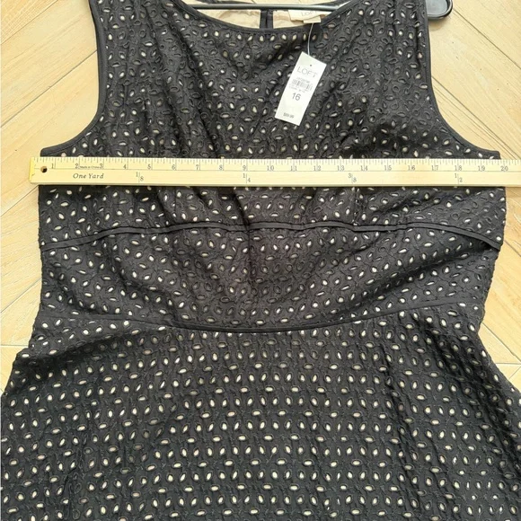 LOFT Black Sleeveless Eyelet Mini Dress - Picture 3 of 6